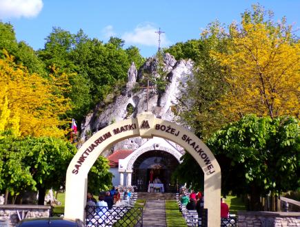 Sanktuarium Matki Bożej Skałkowej 