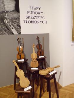Muzeum InstrumentÃ³w Ludowych 